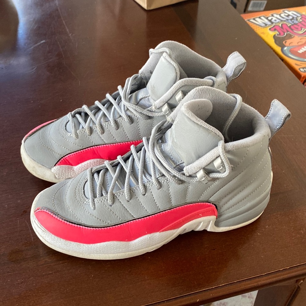 Air Jordan Retro 12 Wolf Gray Racer Pink